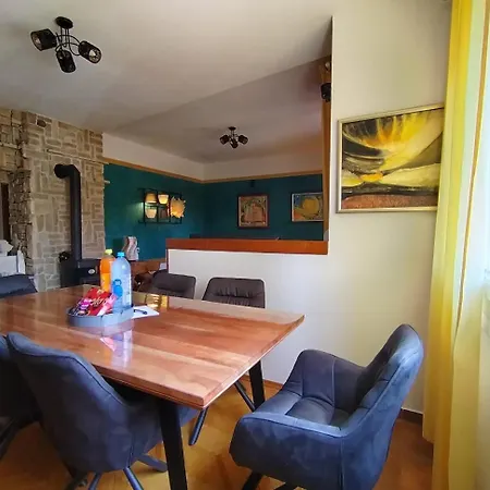 Mihaela * זאדאר