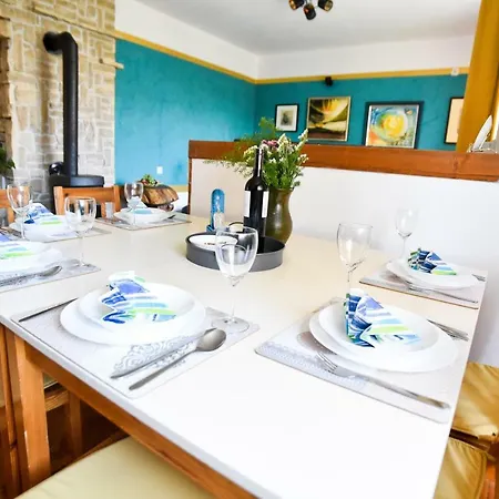 Mihaela Apartment *